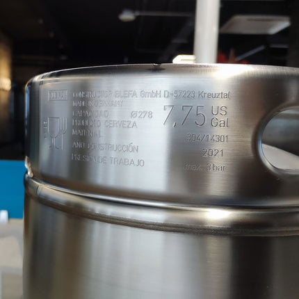 BARRIL 30 LT SLIM CONEXION D (1/4 BBL)